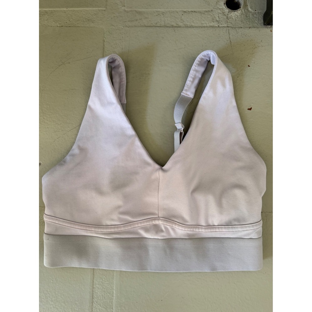 Fabletics Lavender Grey V-Neck Convertible Racerback Sports Bra Size Medium